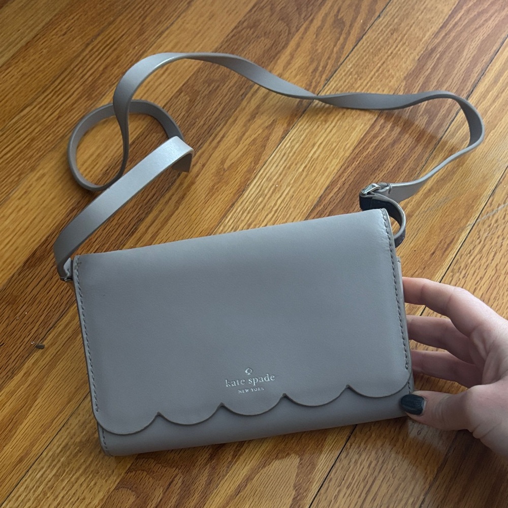 Kate Spade Light Gray Scalloped Crossbody Bag